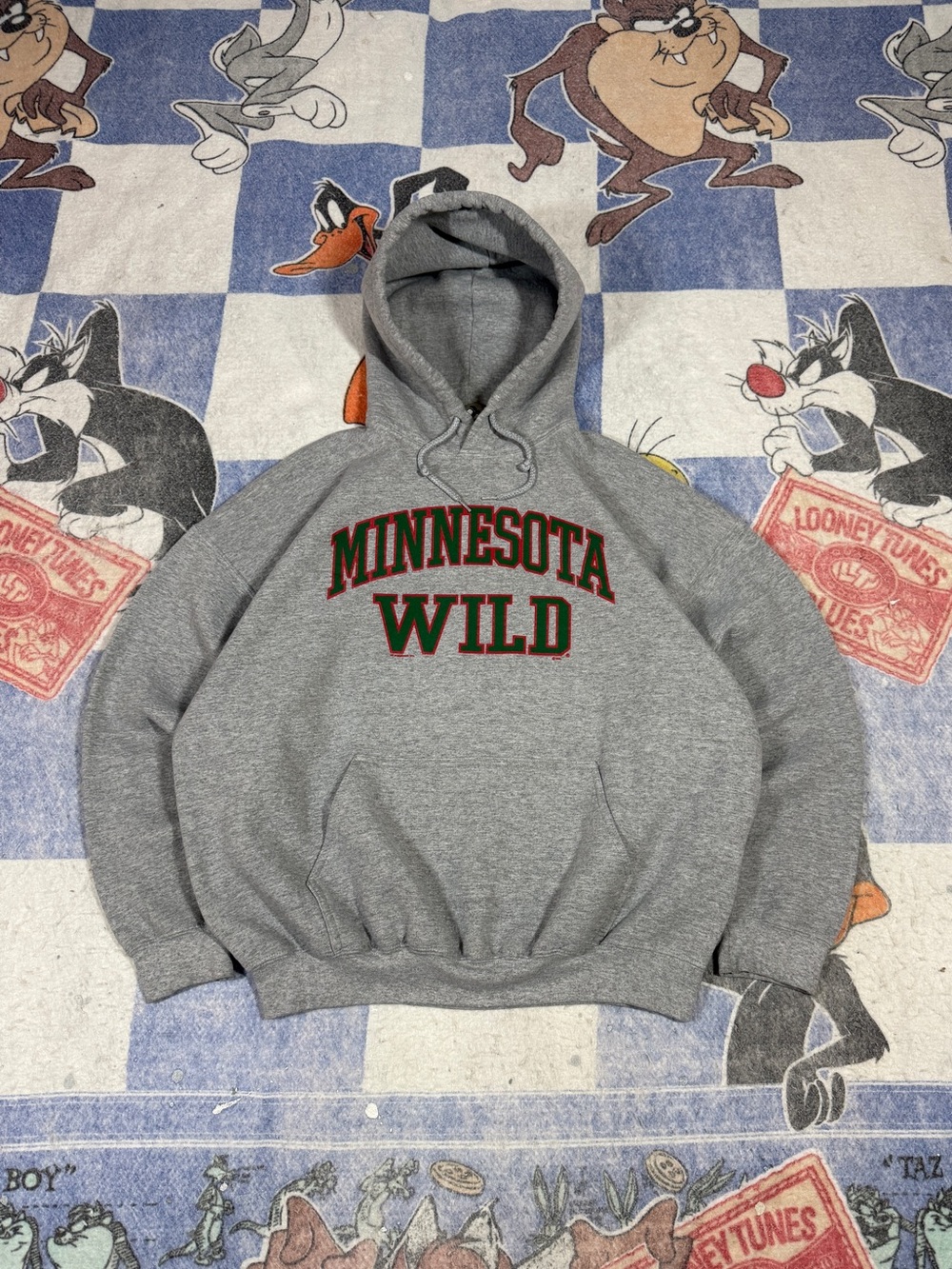 Vintage Minnesota wild sweatshirt